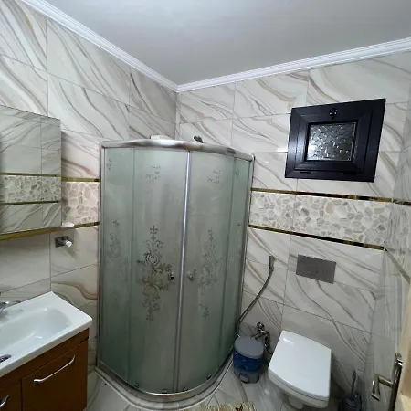 Zambula Bungalov בקתה