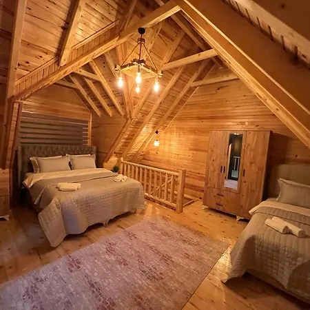 Zambula Bungalov Dağ evi *